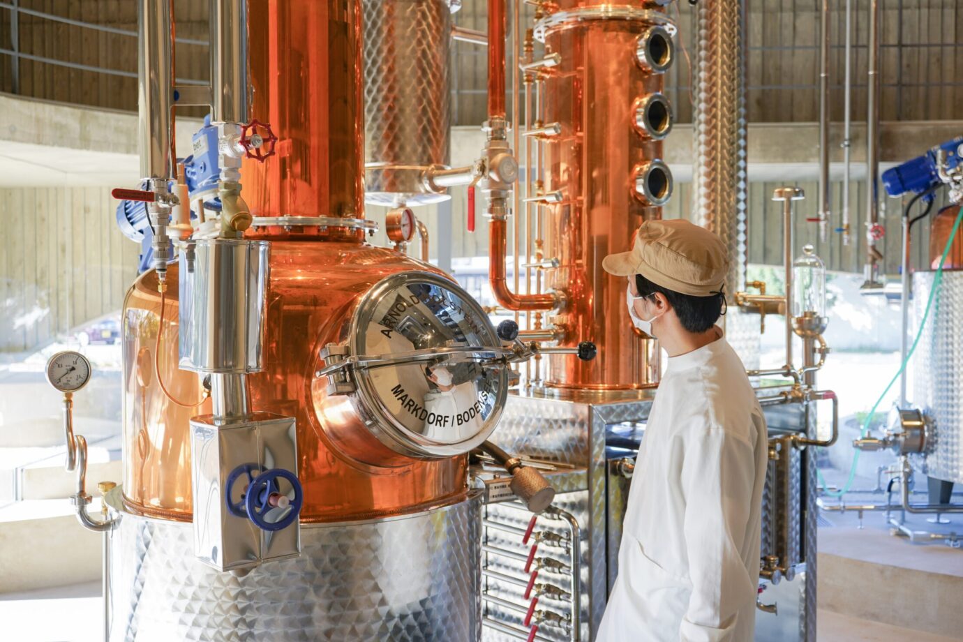 越後薬草の蒸留器